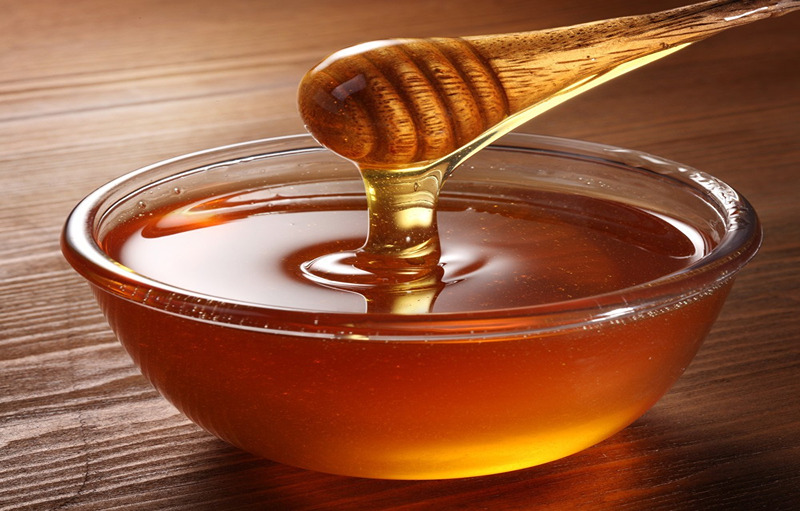 Benefits of Honey On Skin You Should Know